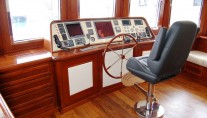 TANANAI -  Pilot House